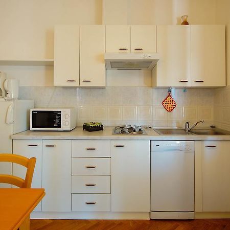 Apartments Lina Novi Vinodolski Habitación foto